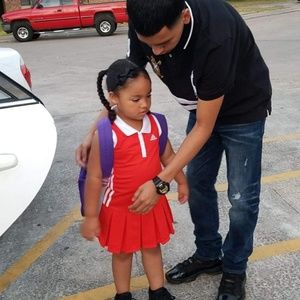 Meet your Posher, Devin